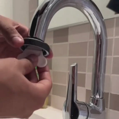 Epuris — apaise et rééquilibre ta peau, jour après jour.